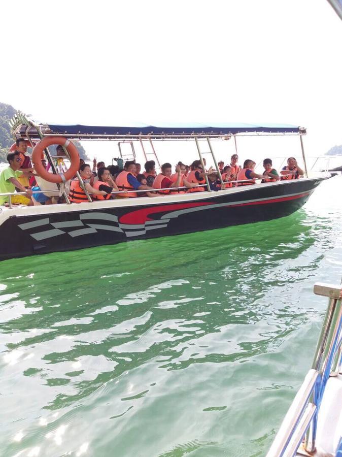 Pangkor Holiday Home Pekan Pangkor ภายนอก รูปภาพ